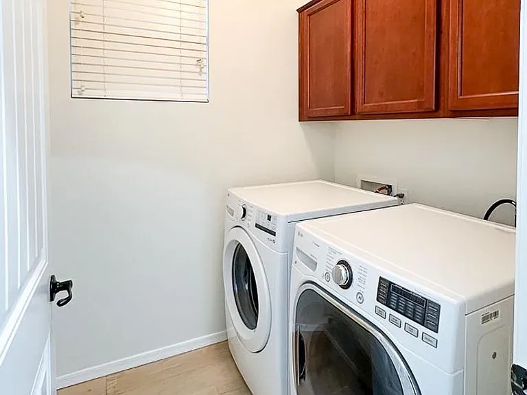 122 W Aster Dr — Photo 18