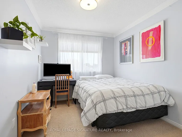 36 Moorefield Dr — Photo 22