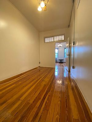 3rd image of 242 Kingsland Ave APT 3R