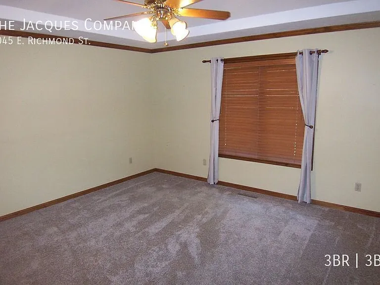 2045 E Richmond St — Photo 9