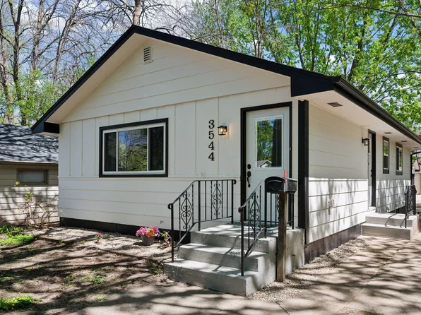 3544 Lee Ave N, Crystal, MN 55422
