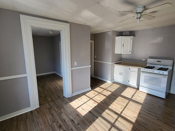 2nd image of 66 S Elmwood Dr APT 1
