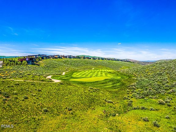 5th image of 6196 Golf Club Link #1