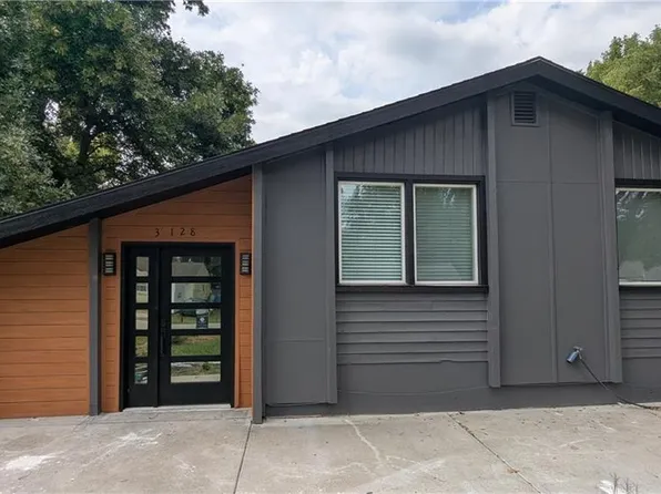 3128 Puckett Rd, Kansas City, KS 66103