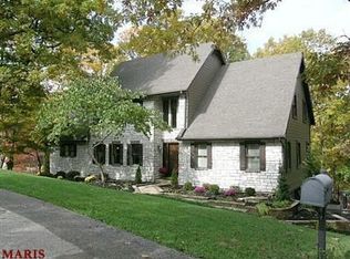 1511 Cleo Ct, High Ridge, MO 63049