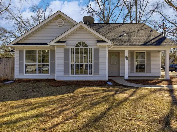 9415 Copperfield Dr N, Mobile, AL 36608