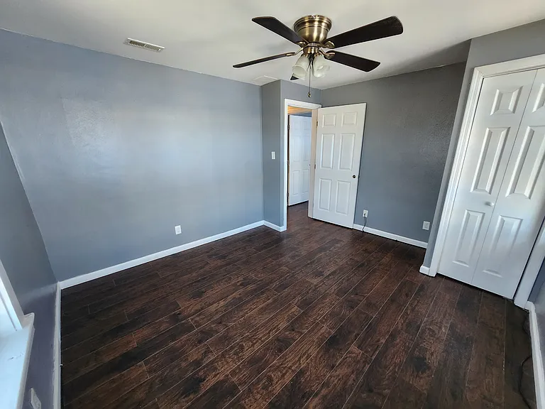 138 Henry St #3E — Photo 16