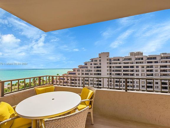 2nd image of 251 Crandon Blvd APT 1034