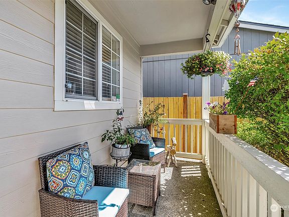 2nd image of 6623 130th Street Ct E