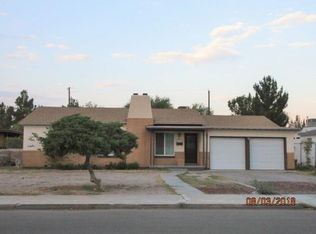 28 Half Moon Dr, El Paso, TX 79915