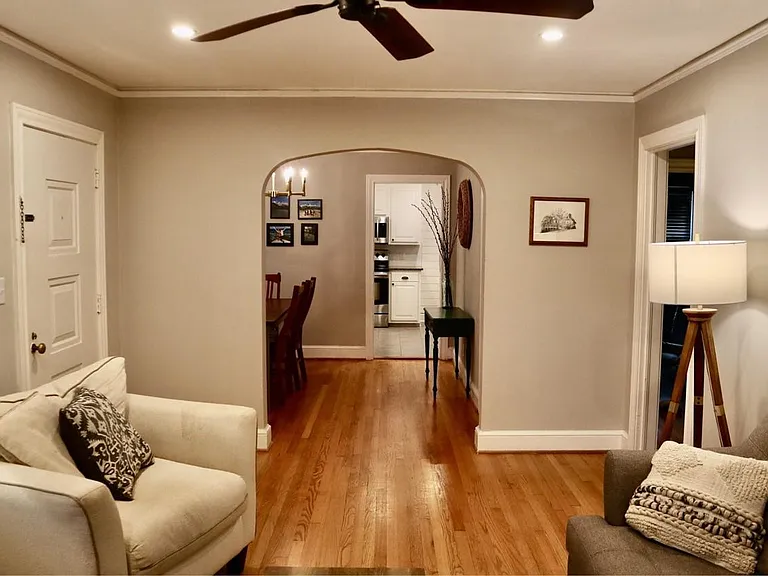 33 Gurley Ave — Photo 2