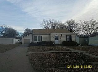 102 Alice St, Essex, IA 51638