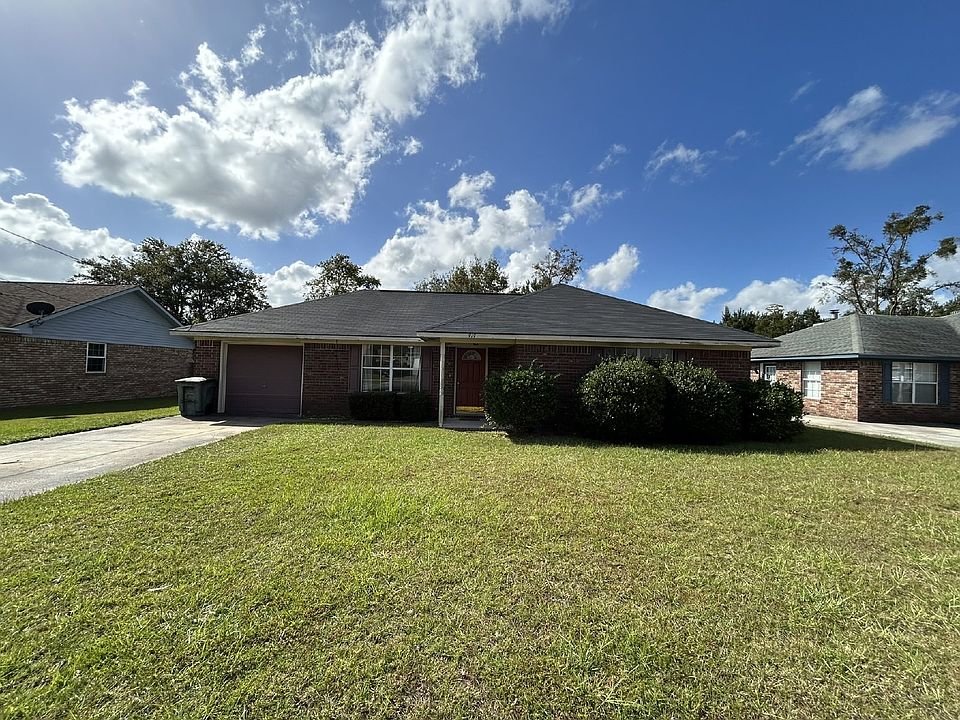 1st image of 919 Summer Dr
