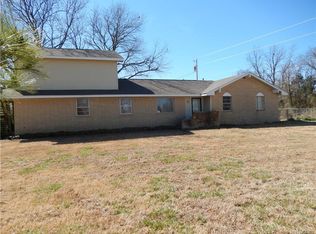 855 Highway 56, Okemah, OK 74447