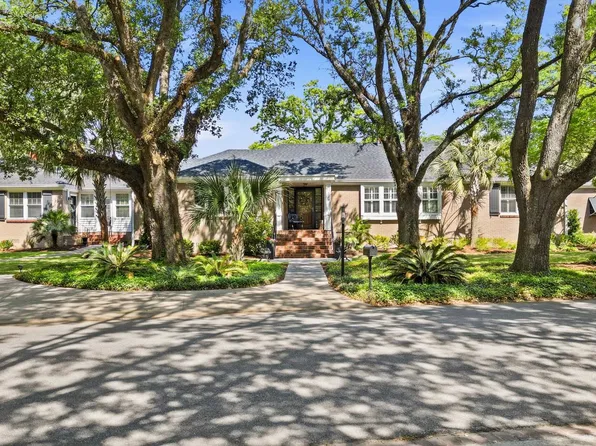 229 East Bay St., Georgetown, SC 29440