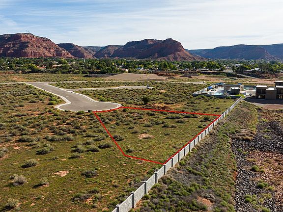 4th image of Tocho Cir