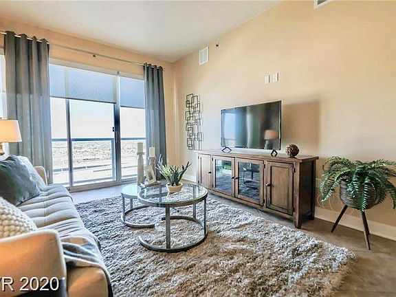 3rd image of 150 Las Vegas Blvd N Unit 2018