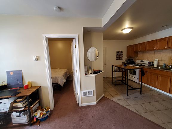 3rd image of 1115 N California Ave Unit 1N