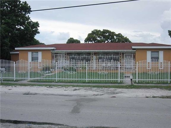 5th image of 11818 NW 1st Ave