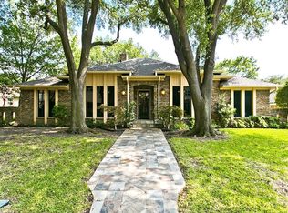 9404 Winding Ridge Dr, Dallas, TX 75238