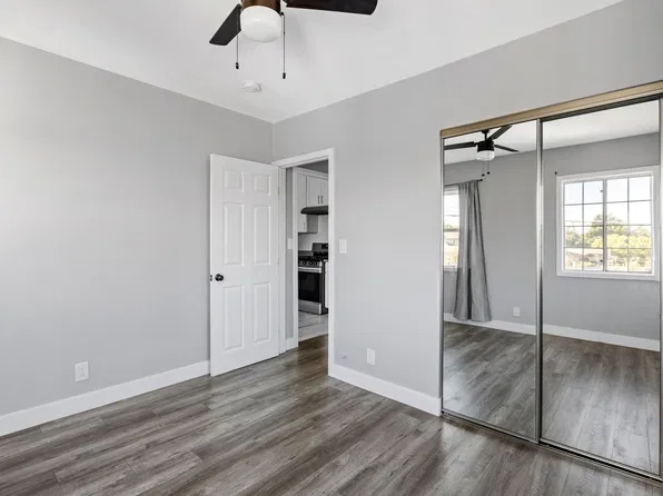1608 W 42nd Pl, Los Angeles, CA 90062