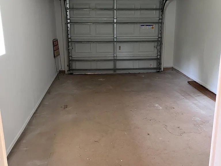 1165 Minnet Ct NE — Photo 12
