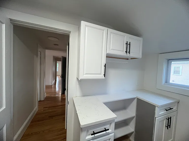 10 Fay St #3 — Photo 5