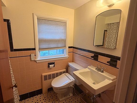 5th image of 26 Pearl St