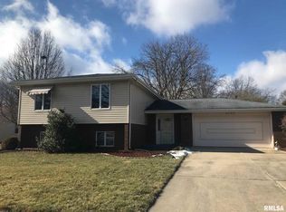 3305 Forsyth Dr, Springfield, IL 62704