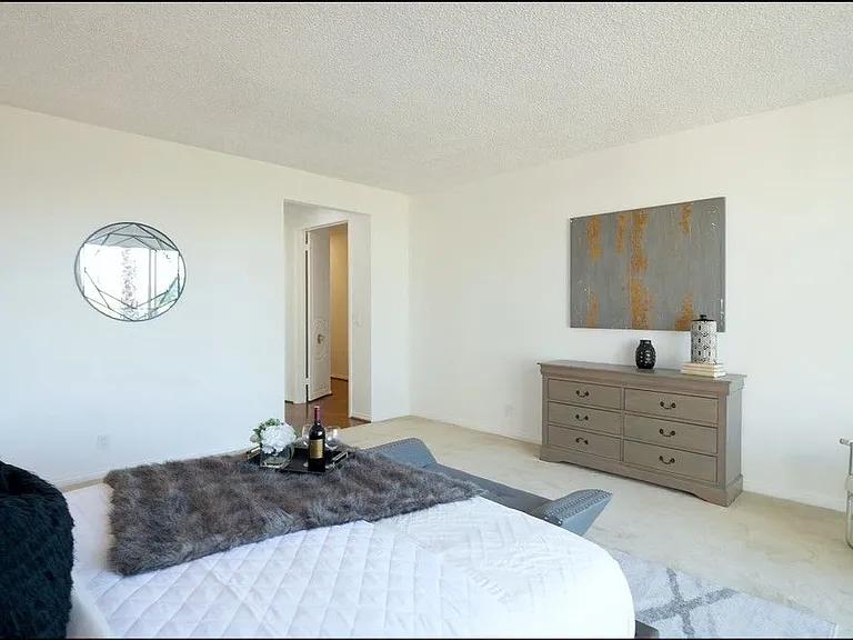 16375 Sloan Dr — Photo 6