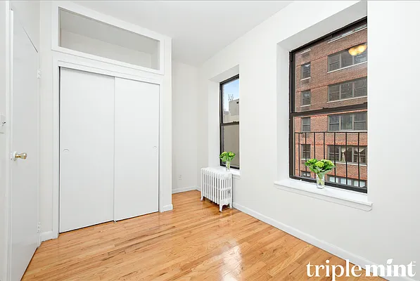 Rented by Triplemint | media 15