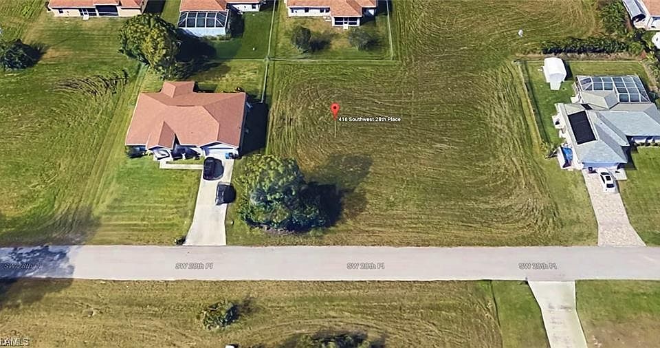 1st image of 416 SW 28th Pl