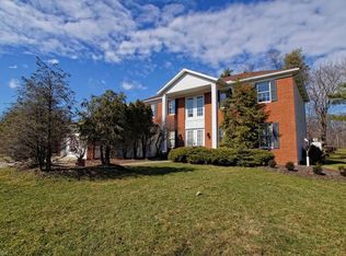 364 Quail Run Dr, Broadview Heights, OH 44147