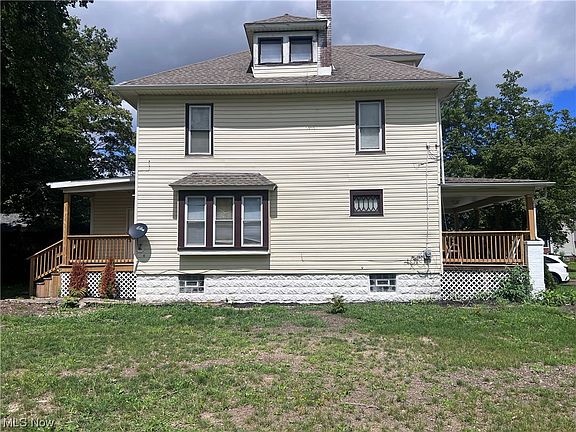 3rd image of 334 Cloverdale Ave