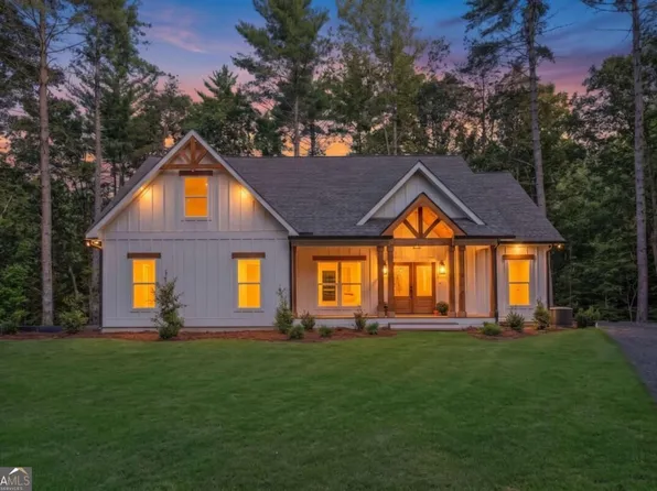 25 Riverhouse Dr, Dahlonega, GA 30533