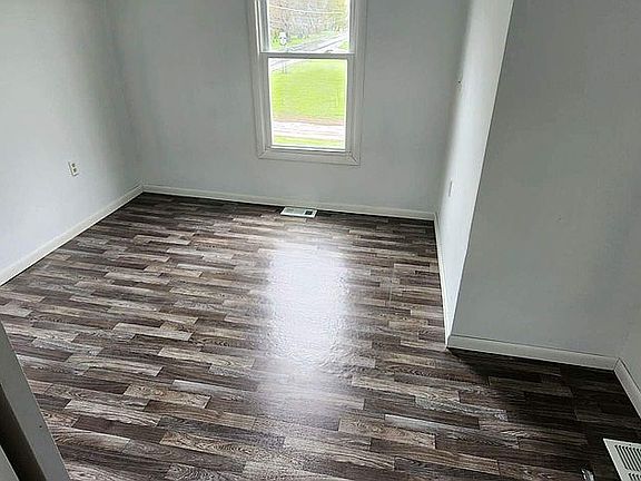 Upstairs bedroom #2