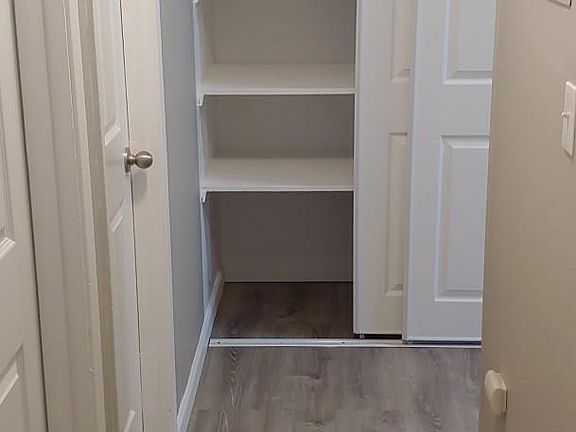 5th image of 6615 150th St SW #111