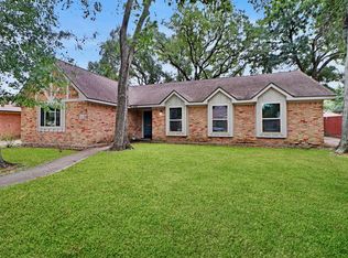 5735 Wigton Dr, Houston, TX 77096