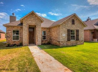 3911 Capstone Ave, Bentonville, AR 72712