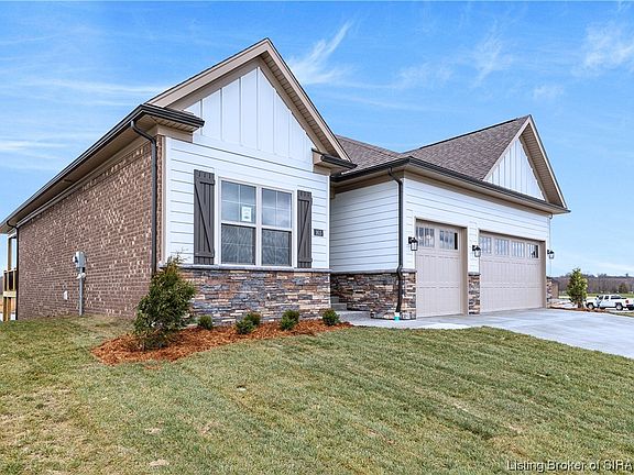 2nd image of 1615 Greenbrier Pointe Lot 335