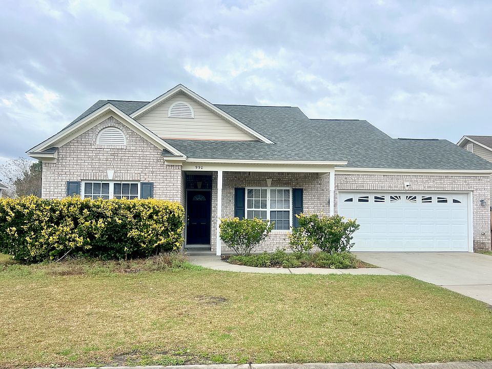 1st image of 990 Ashland Way