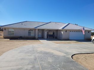 10874 Anderson Ranch Rd, Phelan, CA 92371