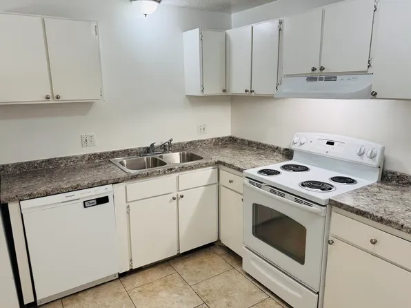 180 E 5460 S APT 24, Salt Lake City, UT 84107
