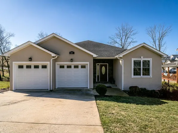 1235 Landon Dr, Harrisonburg, VA 22801