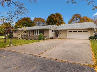 504 8th St, Manistee, MI 49660