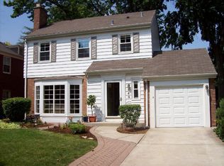 540 S Spring Ave, La Grange, IL 60525