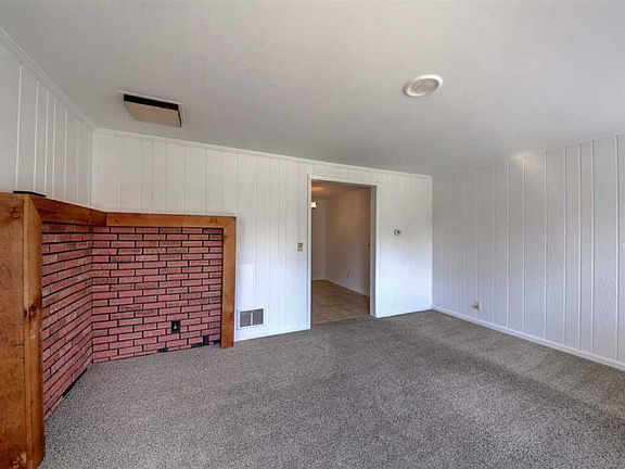 5th image of 48 Bellemonte Ave