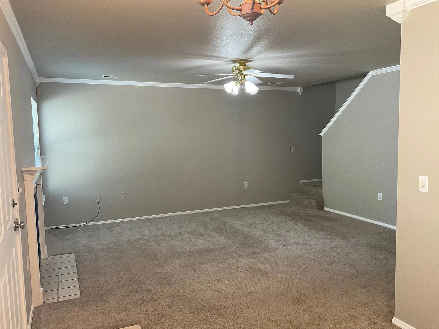 3 bed, 2.5 bath, 1210 sqft, $1,495 — Photo 3
