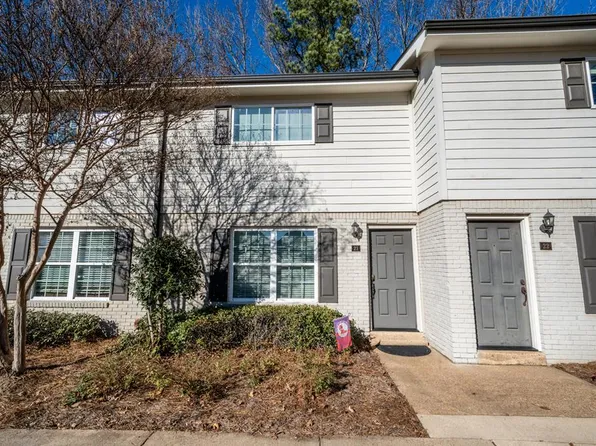 1802 Jackson Ave W APT 21, Oxford, MS 38655