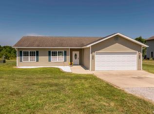 187 Lavern Rd, De Soto, IL 62924